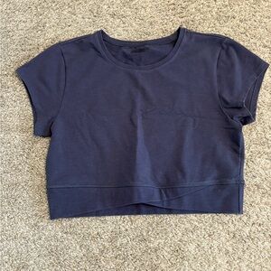 Old Navy Women’s Powerchill Cropped Cross Front Tshirt- S- Navy